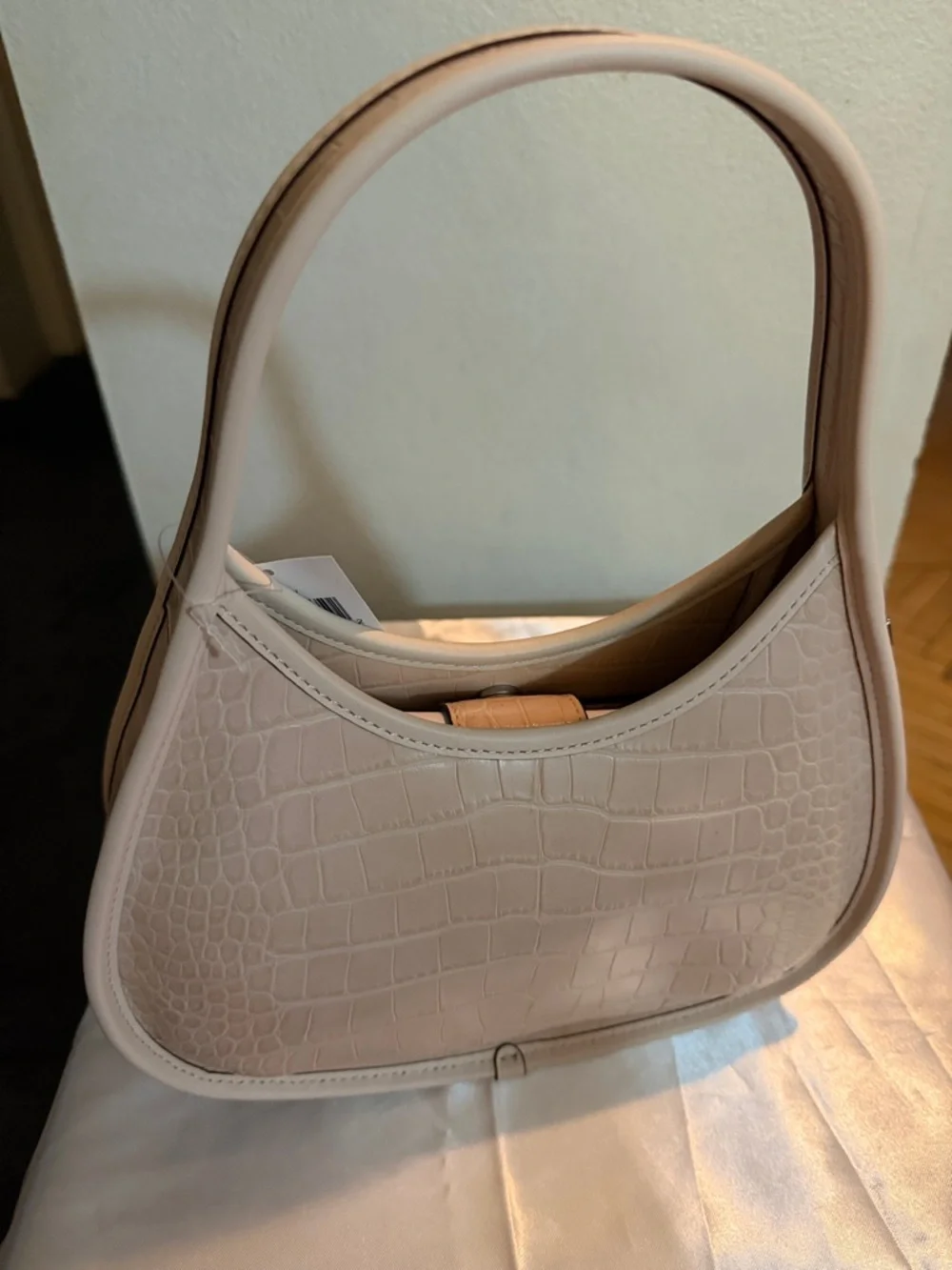 Coach Gold-Tone Multi Charm Key & Card Holder COACHTOPIA PURSE - Picture 2 of 10